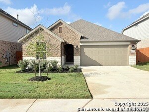 1641 Couser Ave in New Braunfels, TX - Building Photo