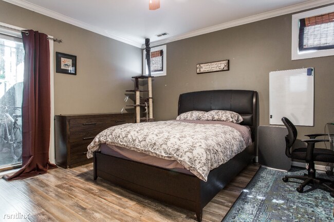 812 W Waveland Ave in Chicago, IL - Building Photo - Building Photo