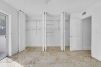 12101 NE 6th Ave in North Miami, FL - Building Photo - Building Photo