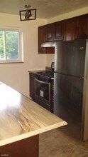 1 Glen Elm Dr in Pittsburgh, PA - Building Photo - Building Photo