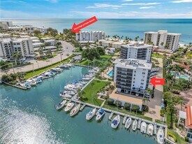 2170 Gulf Shore Blvd N in Naples, FL - Building Photo