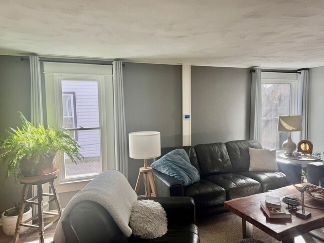 1129 Cleveland Ave in Loveland, CO - Building Photo - Building Photo