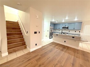 224 Wicked Wedge Way in Las Vegas, NV - Building Photo - Building Photo