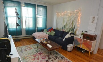 24 Ransom Rd, Unit #2 in Boston, MA - Building Photo - Building Photo