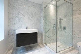 189 E 7th St in New York, NY - Foto de edificio - Interior Photo