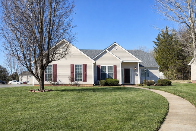 property at 1806 Hanford Hills Rd