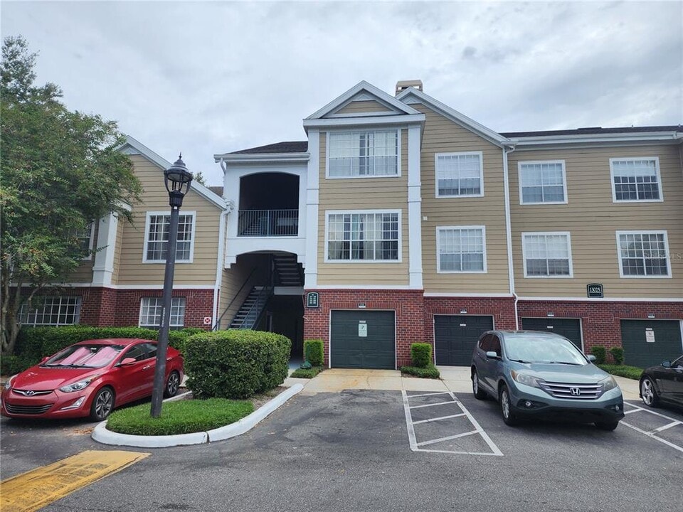 13025 Mulberry Park Dr in Orlando, FL - Building Photo
