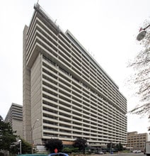 Yonge Eglinton Apartments – Duplex in Toronto, ON - Building Photo - Building Photo