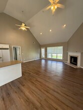 149 Flagstone Ln in Calera, AL - Building Photo - Building Photo