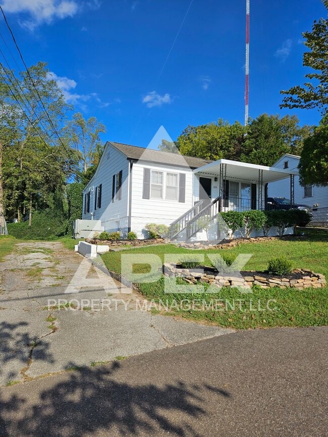 1111 Freemason St in Knoxville, TN - Building Photo - Building Photo