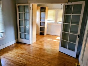 3905 Holdrege St in Lincoln, NE - Building Photo - Building Photo