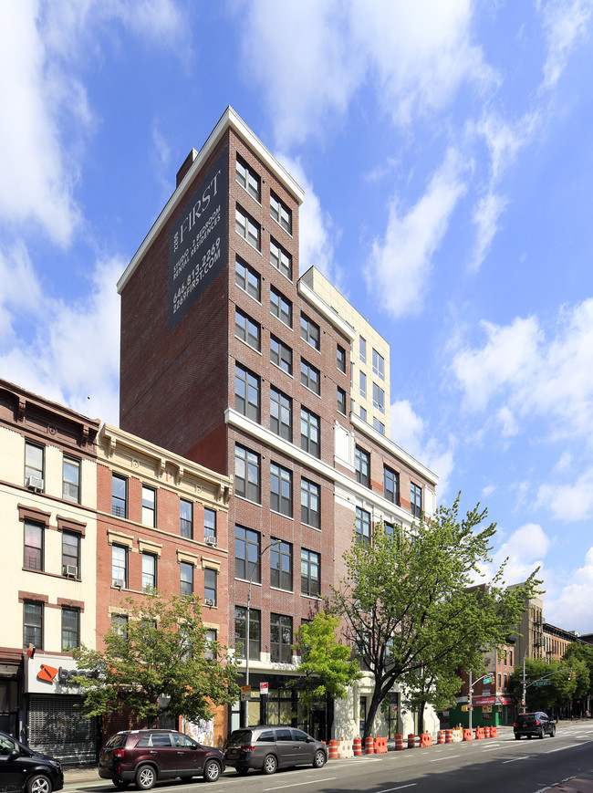 East River Lofts in New York, NY - Building Photo - Building Photo