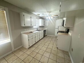 211 Hunters Run in Benton, AR - Building Photo - Building Photo