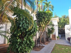 1030 Jefferson Ave in Miami Beach, FL - Building Photo - Building Photo