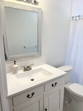 210 S H St in Pensacola, FL - Building Photo - Building Photo