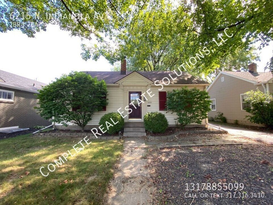6215 Indianola Ave in Indianapolis, IN - Building Photo