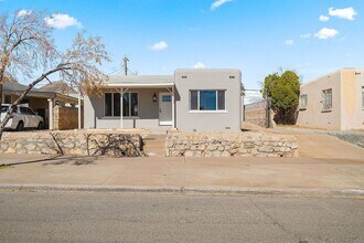 3125 Mobile Ave in El Paso, TX - Building Photo - Building Photo