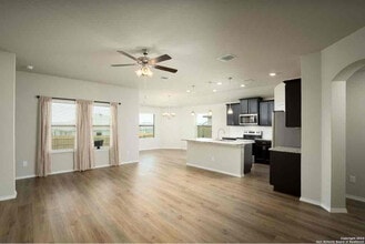 2402 Corradino St in Harker Heights, TX - Foto de edificio - Building Photo