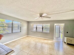 298 Windsor N in West Palm Beach, FL - Building Photo - Building Photo