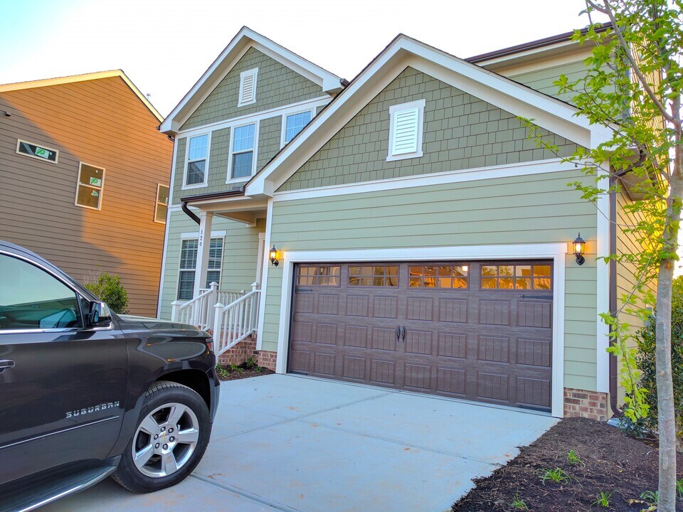 120 Brassica Ln in Cary, NC - Building Photo