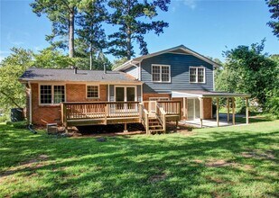 4566 Mountain Creek Dr in Roswell, GA - Building Photo - Building Photo