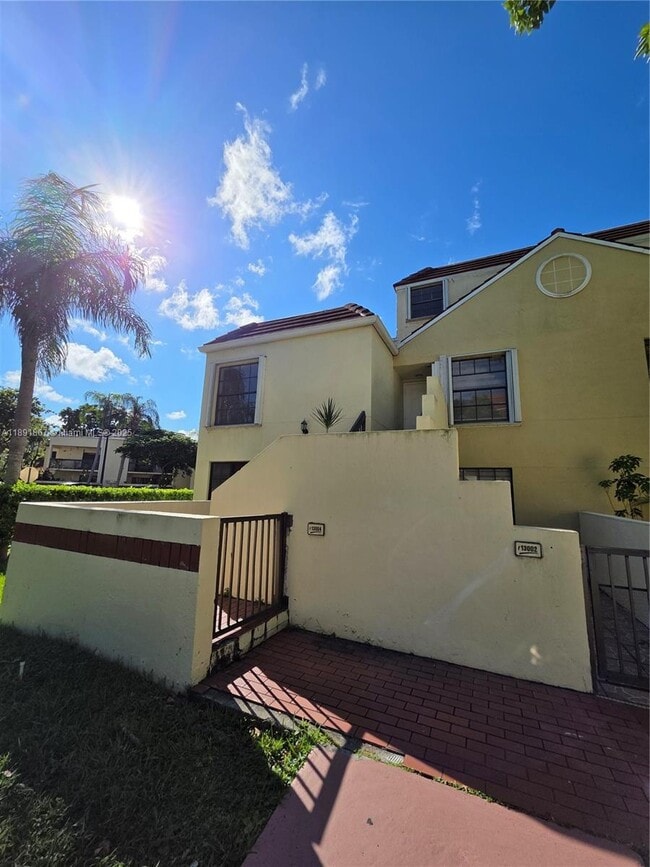 13004 SW 88th Terrace S in Miami, FL - Building Photo - Building Photo