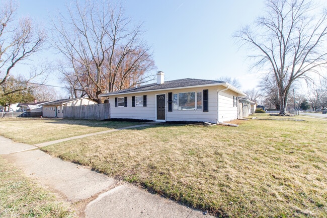 property at 4033 Beauport Rd