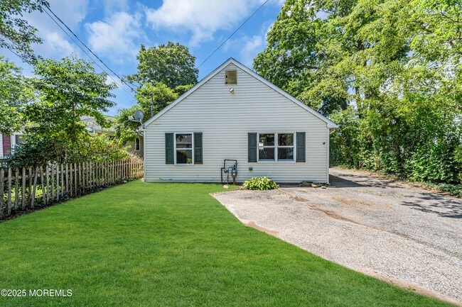 75 River Dr in Toms River, NJ - Building Photo - Building Photo