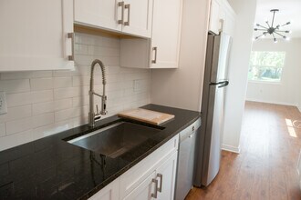 4302 W North a St in Tampa, FL - Building Photo - Building Photo