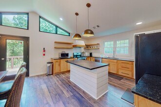6708 John West Rd in Winston, GA - Building Photo - Building Photo