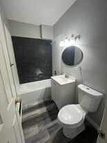 27 Huntington St, Unit AA1 in Hartford, CT - Building Photo