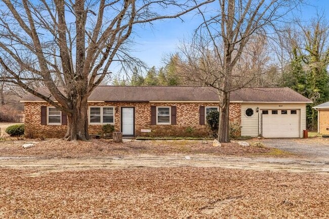 property at 4652 S Holden Rd