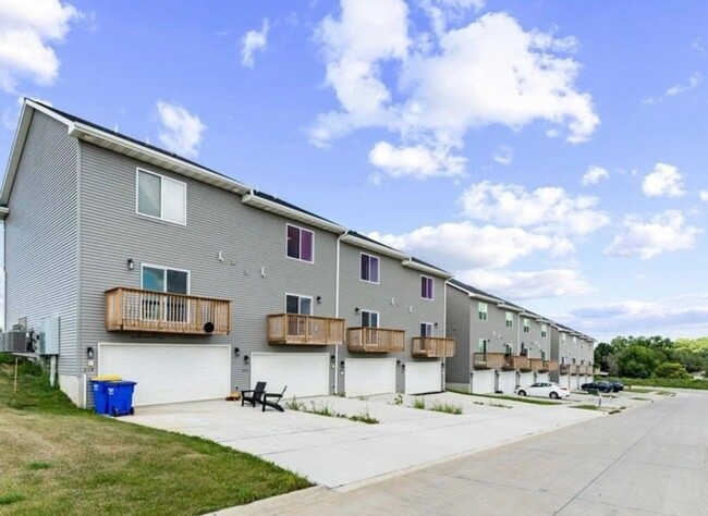 property at 314 Sycamore Dr