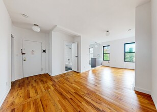 103 Smith St in Brooklyn, NY - Building Photo - Building Photo