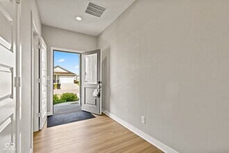 269 Switchgrass Ln in New Whiteland, IN - Building Photo - Building Photo