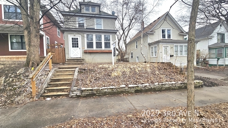 2029 3rd Ave N in Minneapolis, MN - Building Photo