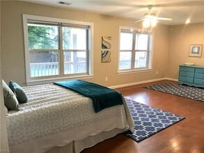 3110 Pretty Lake Ave in Norfolk, VA - Building Photo - Building Photo