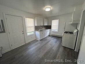 117 Lexington Ave in Norwalk, CT - Building Photo - Building Photo