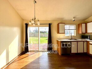 7879 Bauman Ave in Omaha, NE - Building Photo - Building Photo