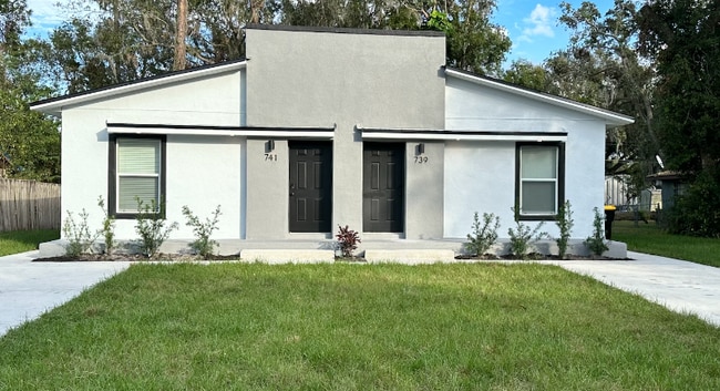 741 Pineville Ln