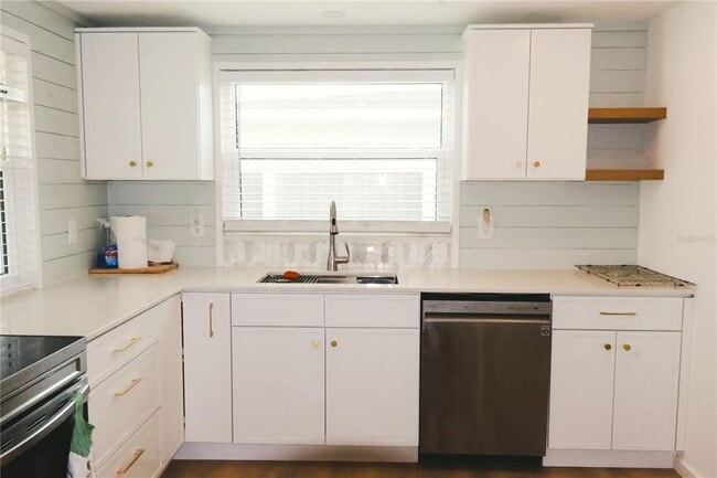 361 Shamrock Blvd in Venice, FL - Building Photo - Building Photo