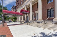 1601 Spring Garden St photo'