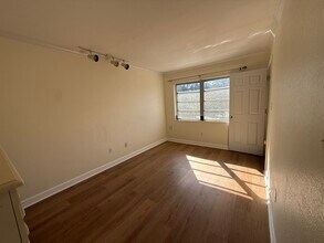 1700 SW 16th Ct, Unit C 27 in Gainesville, FL - Building Photo - Building Photo