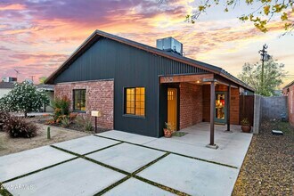 358 E Whitton Ave in Phoenix, AZ - Building Photo - Building Photo