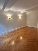 502 Park Ave in New York, NY - Building Photo - Building Photo