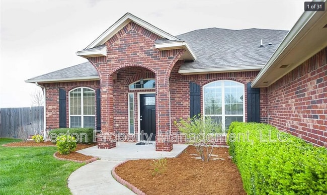 19136 Cottonwood Ct in Edmond, OK - Building Photo - Building Photo