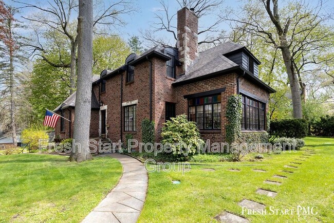 28 Woodmer Ln in Battle Creek, MI - Building Photo - Building Photo