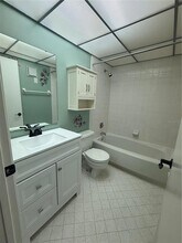 2329 Oak Park Way in Orlando, FL - Foto de edificio - Building Photo