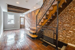 2049 E Arizona St in Philadelphia, PA - Building Photo