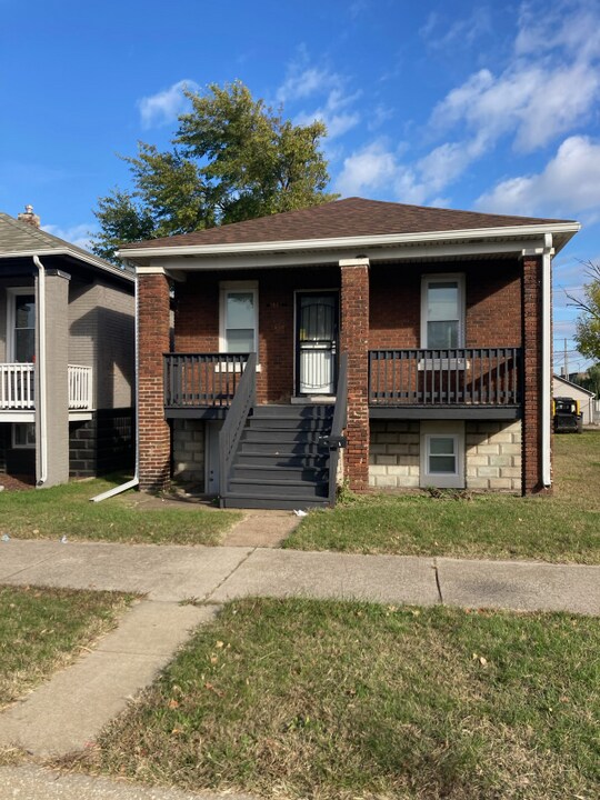 3843 Carey St in East Chicago, IN - Building Photo